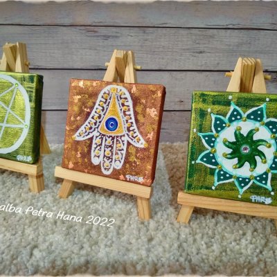 Pentagram, Ruka Fátimy, Vír (soubor obrazů volná tvorba) akryl na MINI plátně s dřevěným stojanem – není  k dispozici