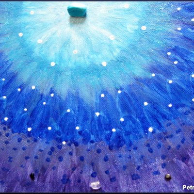 Moře věků detail (krystal tyrkenit, křišťál, ametyst) – není k dispozici