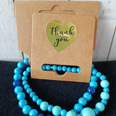 Modrý set 01 – dva náramky z tyrkenitu a kalcitu (vel. korálku 3–4 mm)